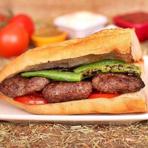 Yarım Ekmek Köfte