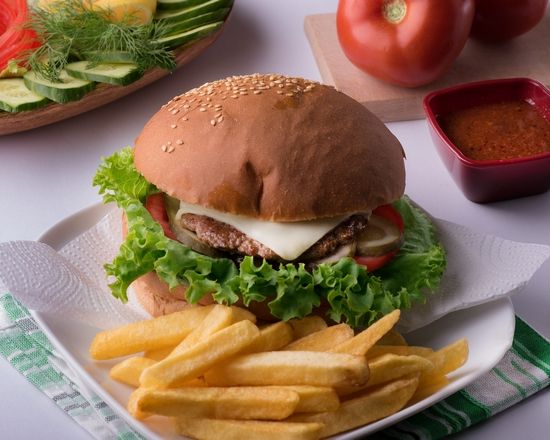 Peynirli Burger Sandviç