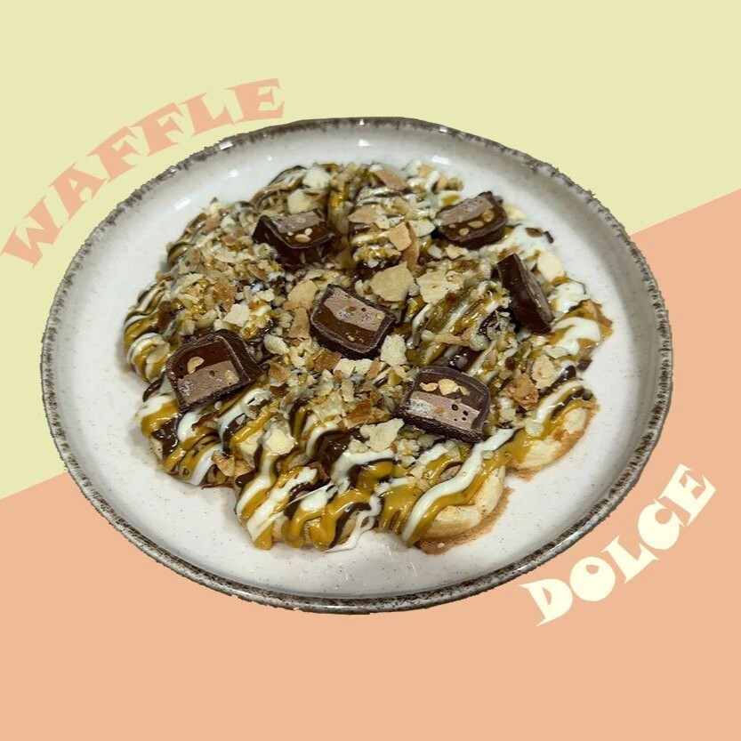 Snickers Waffle