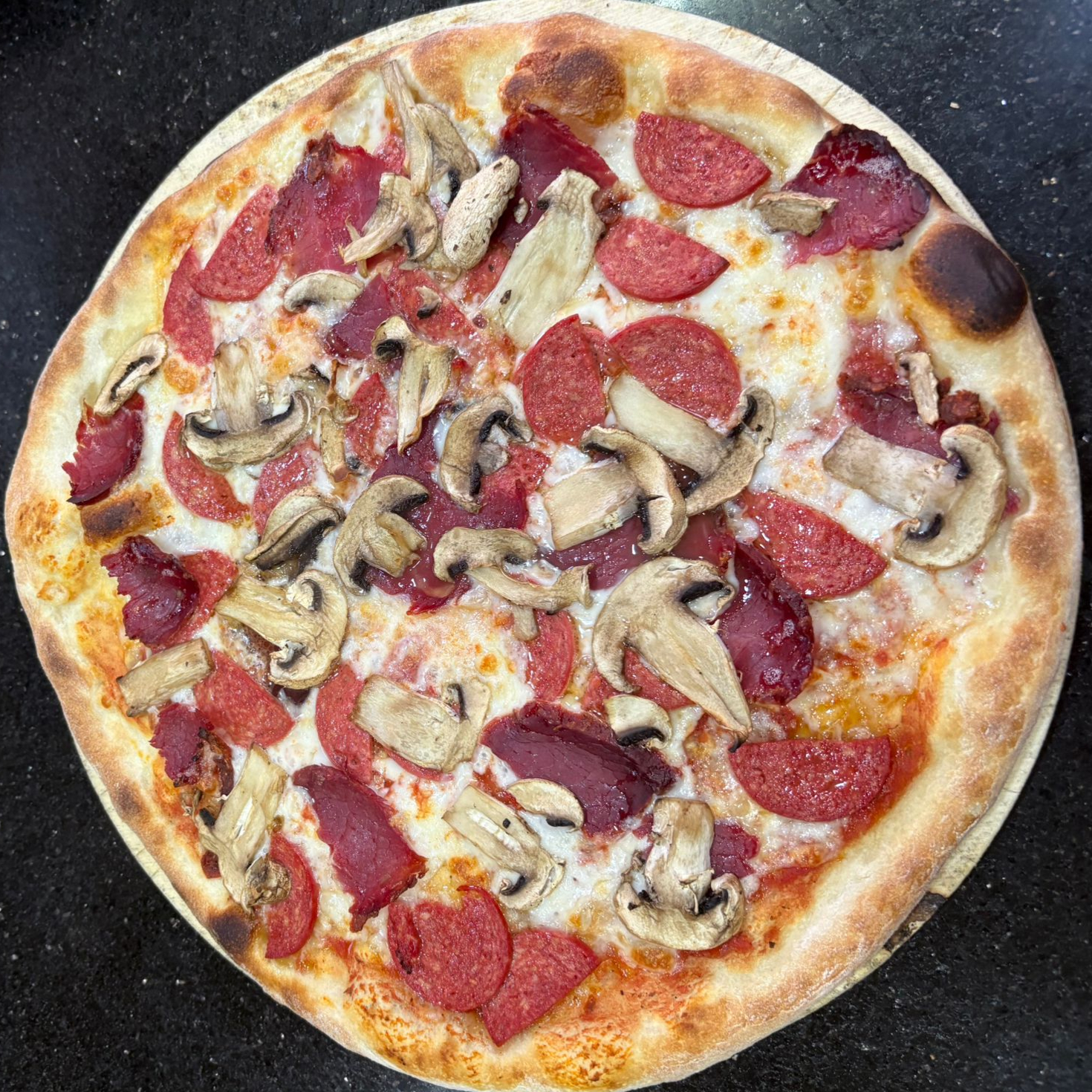 Diovola Pizza (Jumbo)