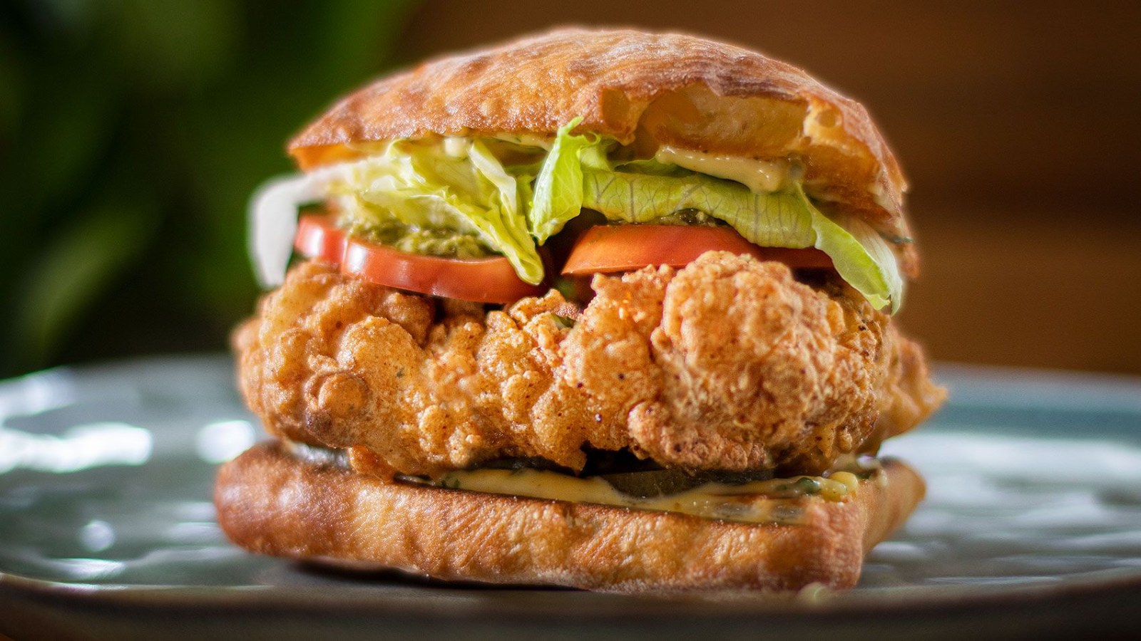 Pane Tavuk Burger