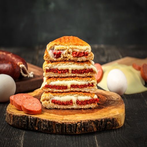 Gurme Sucuklu Kaşarlı Tost