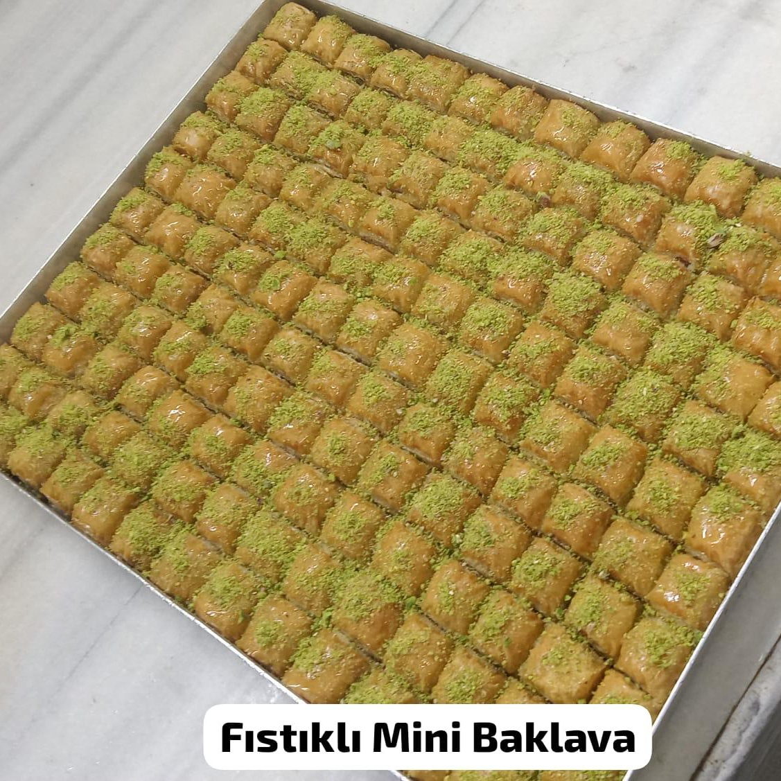 Fıstıklı Mini Baklava 500 Gr.