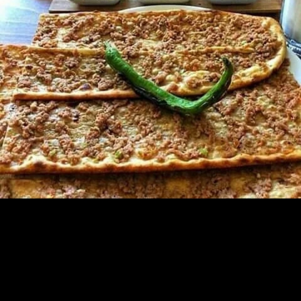 Kuşbaşılı Konya Pide