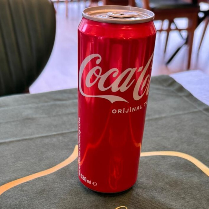 Kola ( 330 ml )