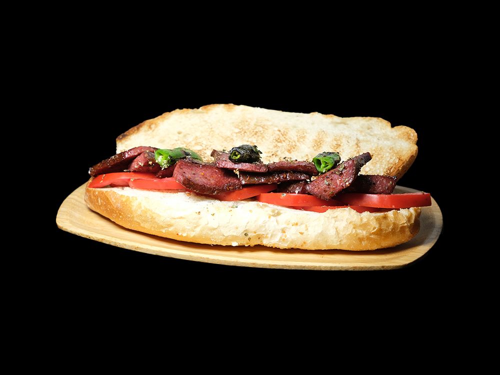 Tam Ekmek Arası Izgara Sucuk