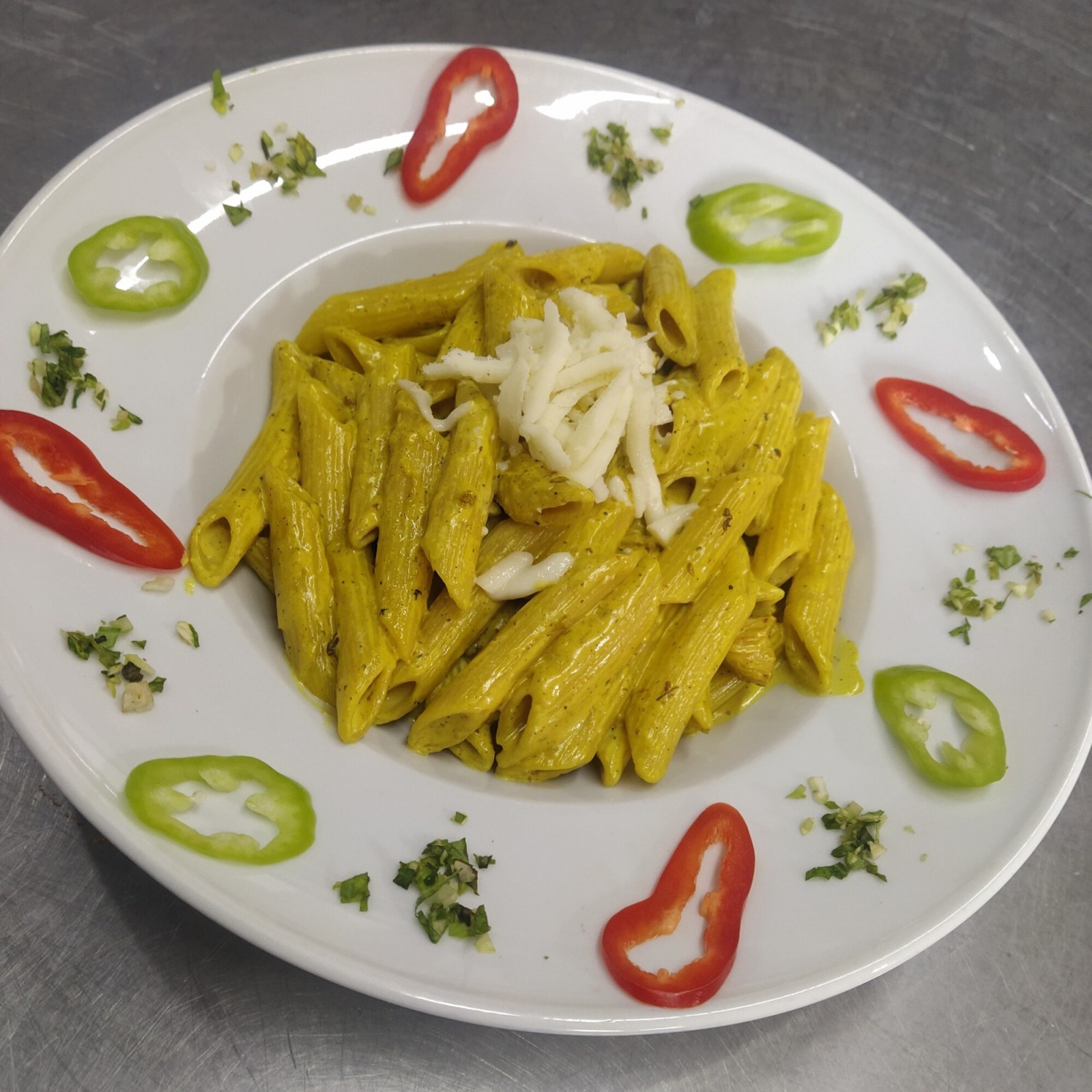 Tavuklu Körlıi Mantarlı Penne