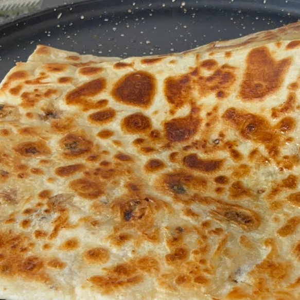 Sucuklu Kaşarlı Gözleme