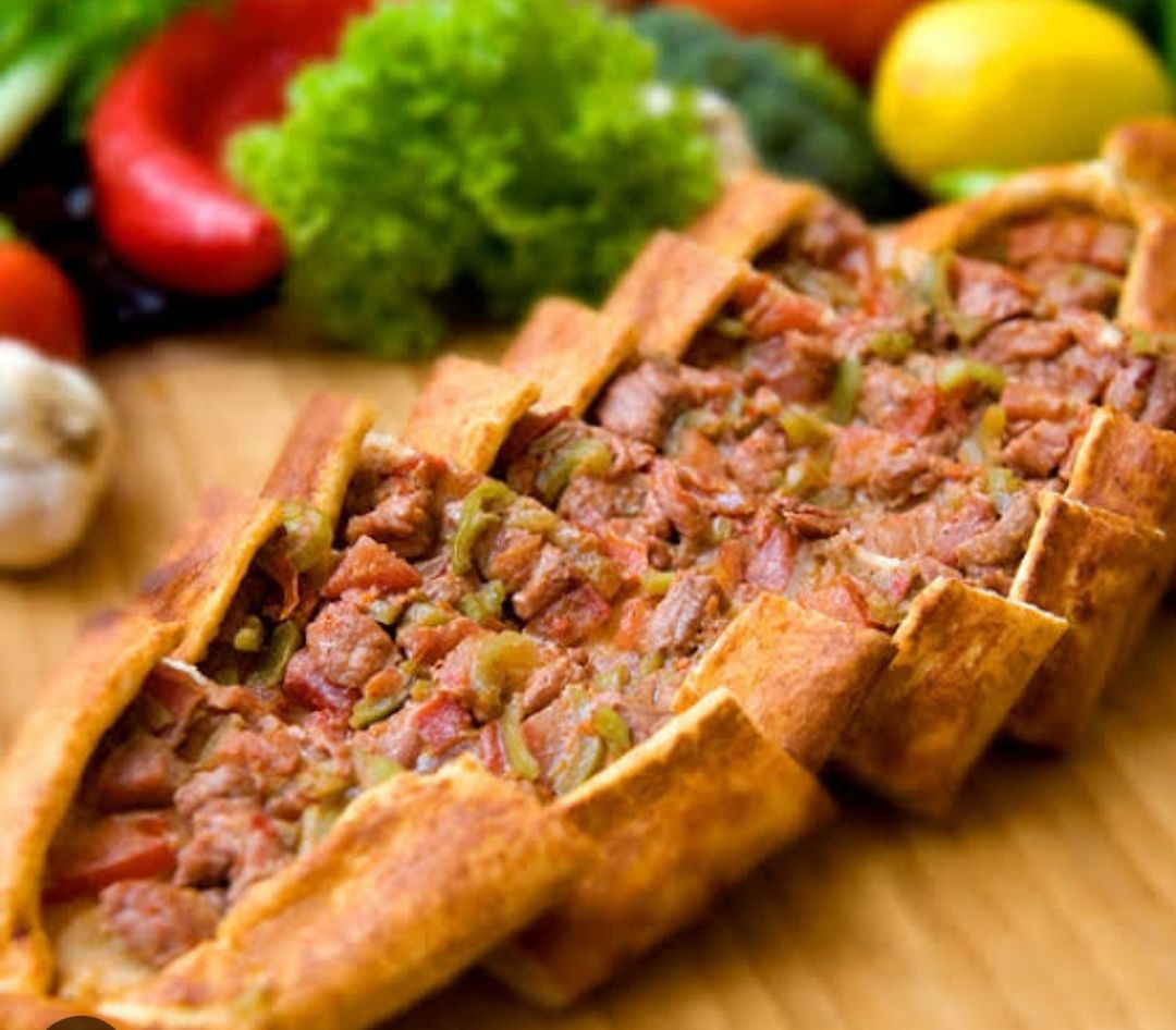 Kuşbaşılı Pide