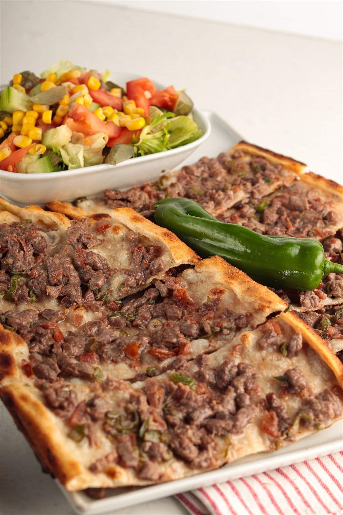 Kuşbaşılı Sade Pide