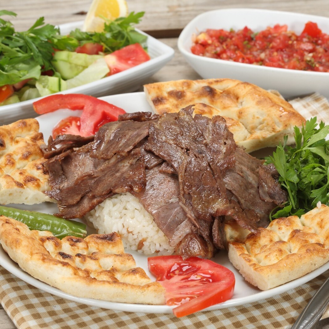 Pilav Üstü Döner