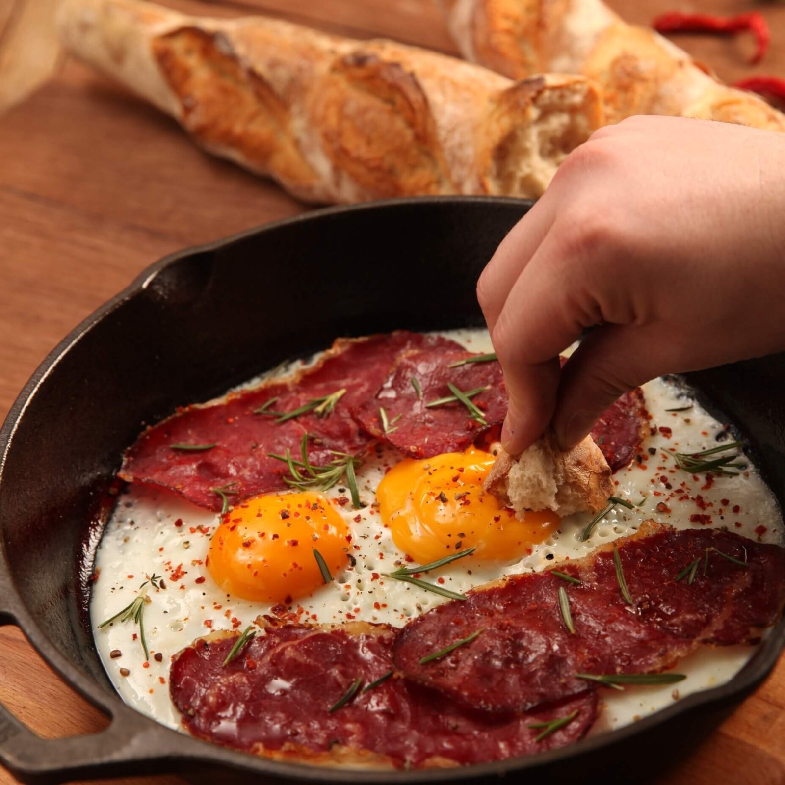Pastırmalı Yumurta
