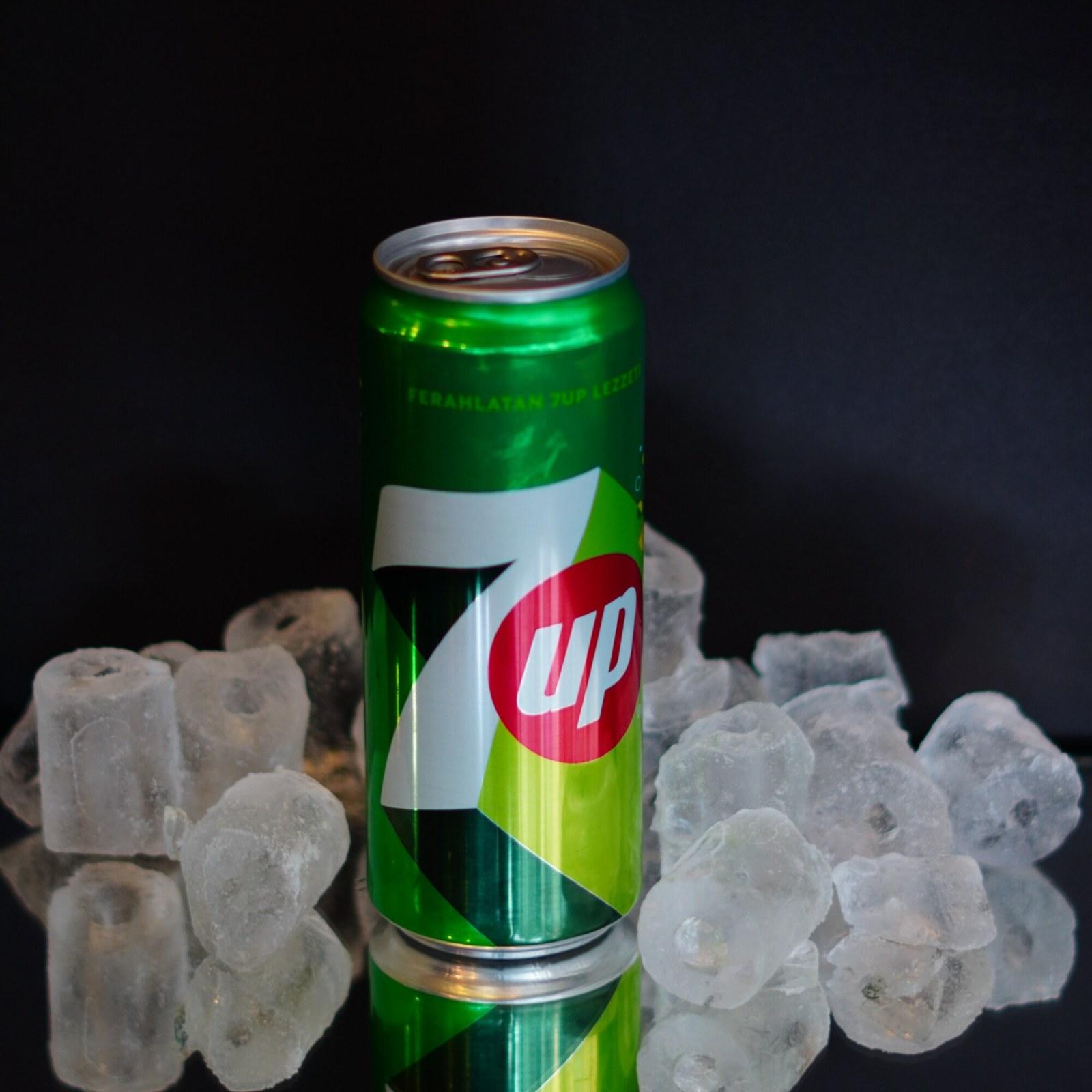7 Up (33 Cl.)