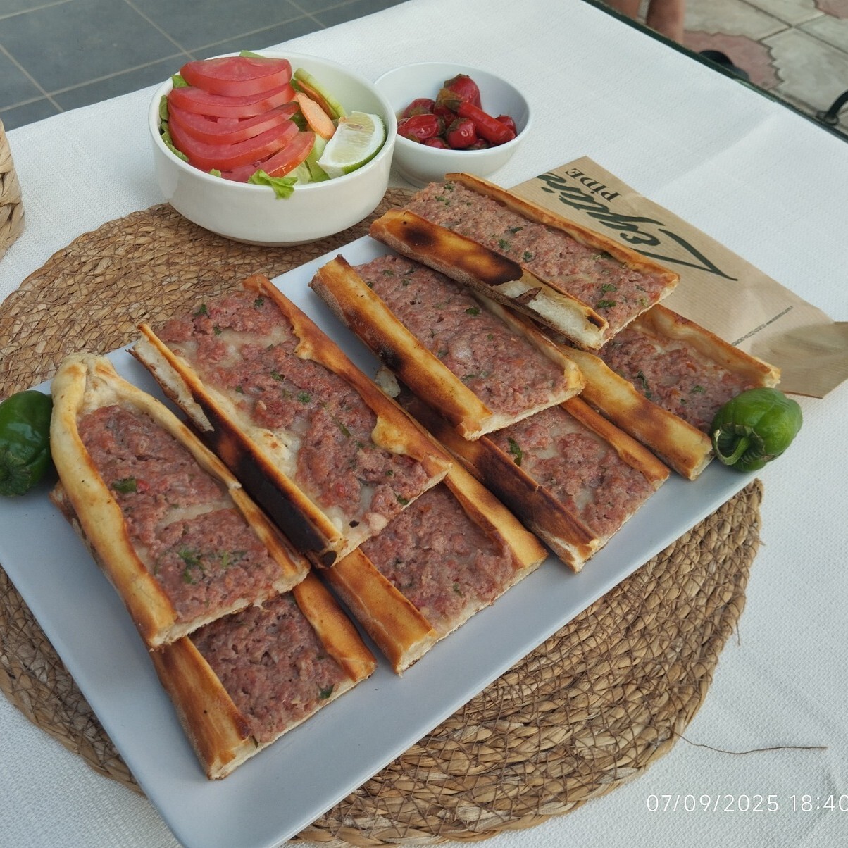 Kıymalı Pide