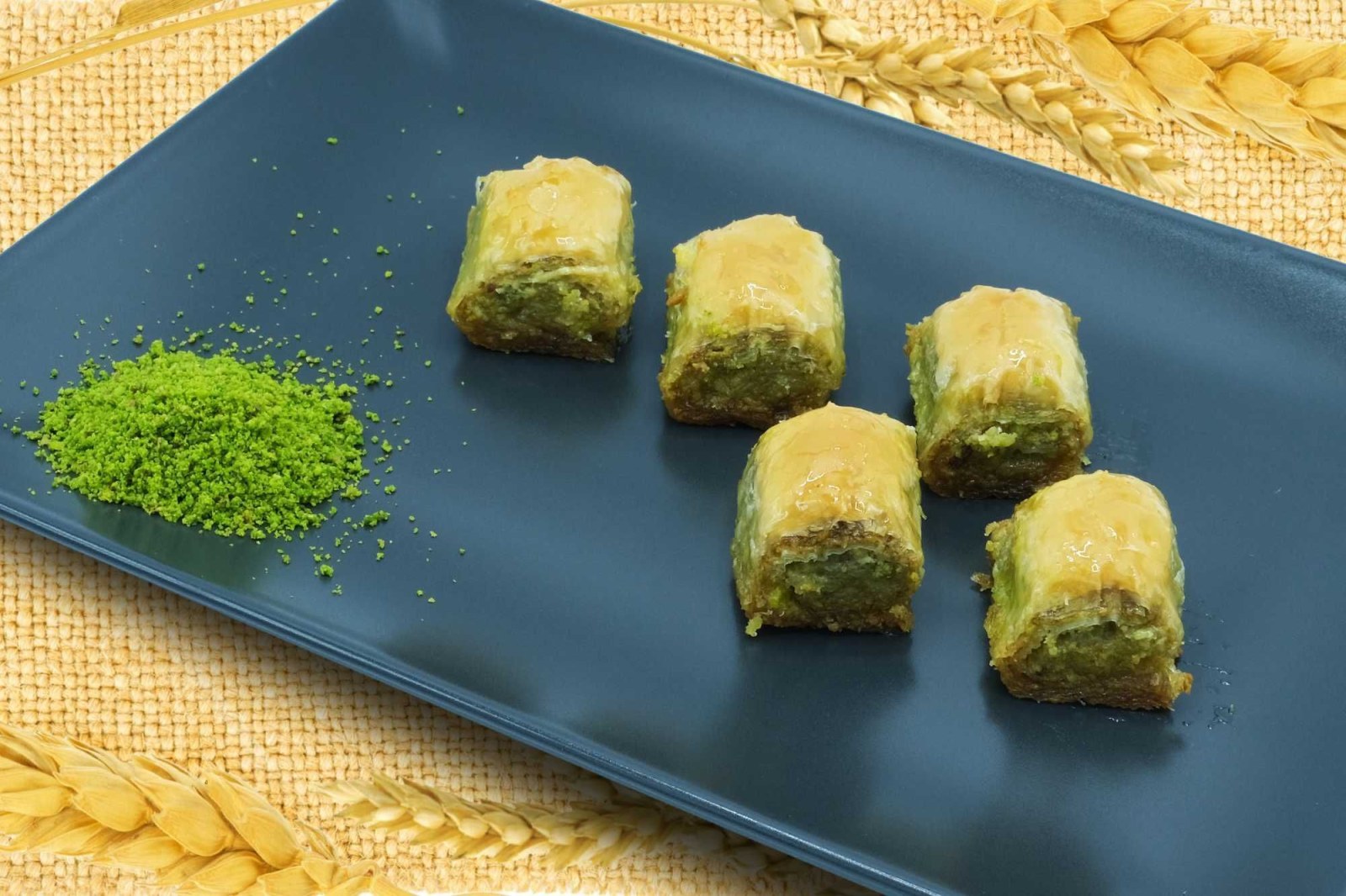 Fıstıklı Özel Dilim Baklava(250 g)
