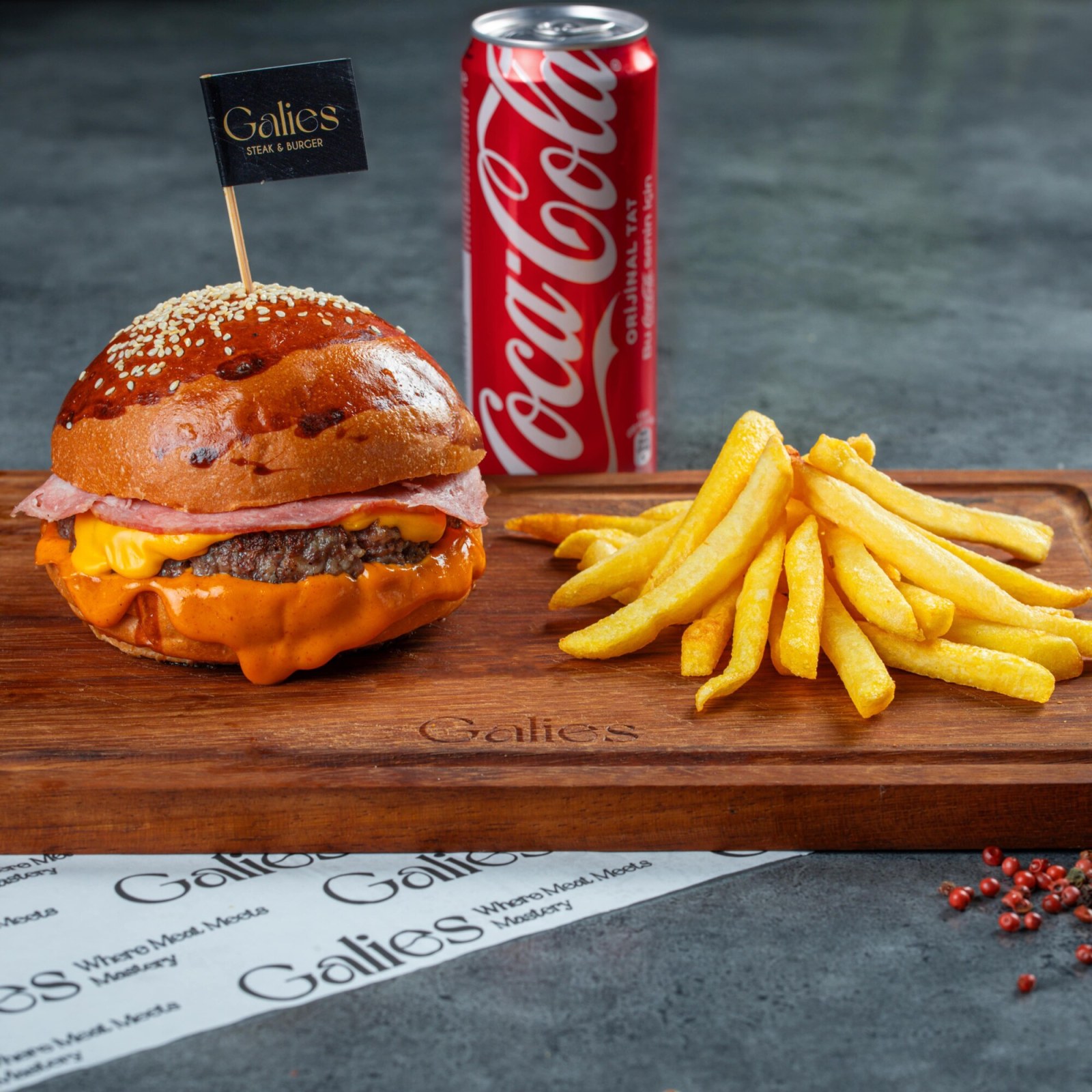 Belçika Burger+Coca Cola