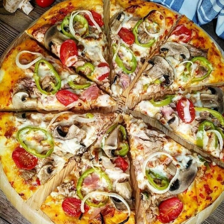 Ton Balıklı Pizza ( 32 cm )