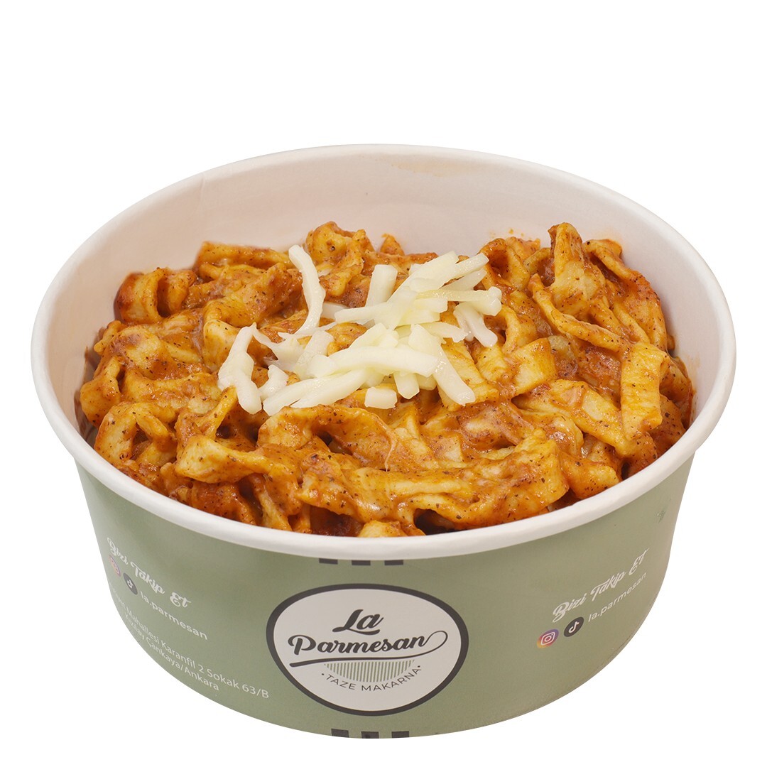 Barbekü (Parmesan Tekerinde)