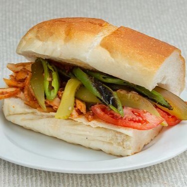 Yarım Ekmek Arası Tavuk Döner