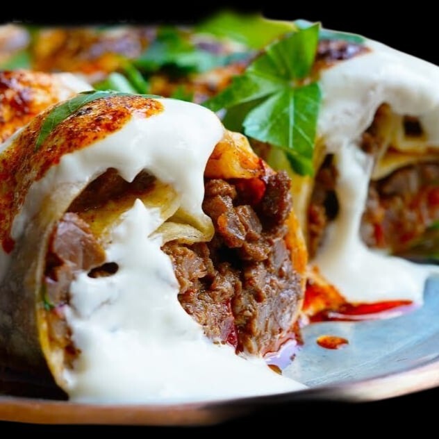 Yoğurtlu Et Tantuni