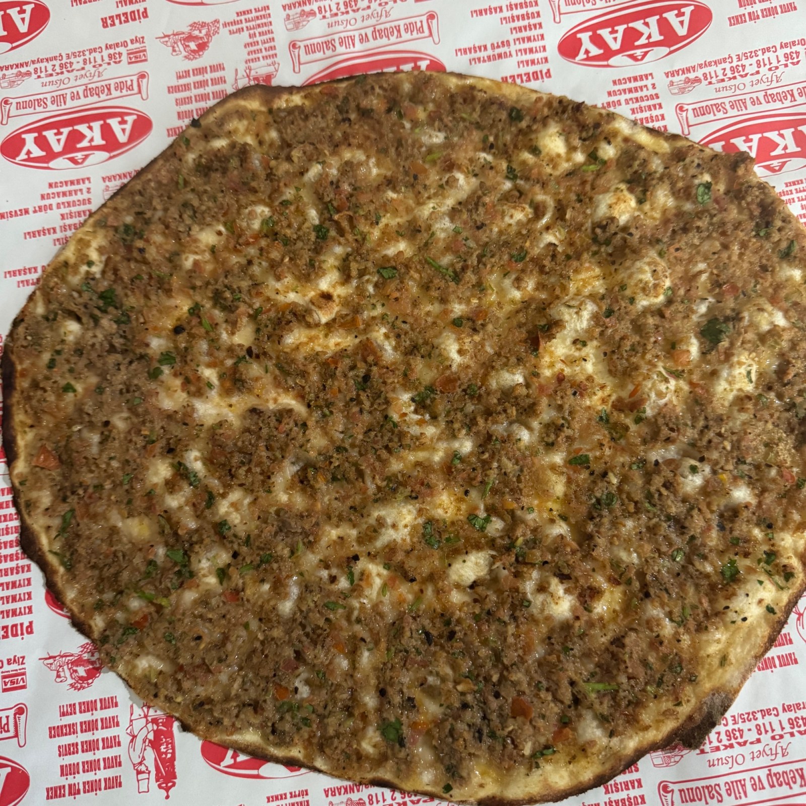 4. adet lahmacun iki ayran menü