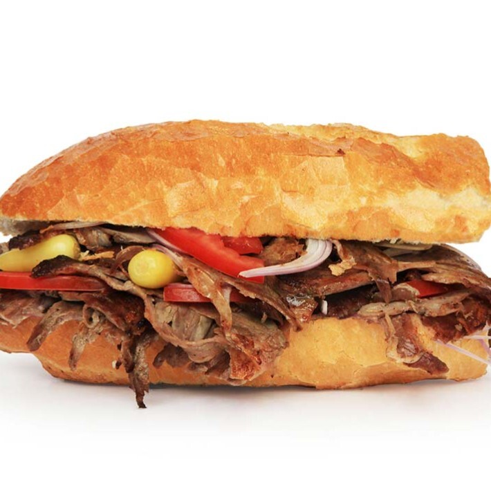 Yarım Ekmek Arası Yaprak Et Döner