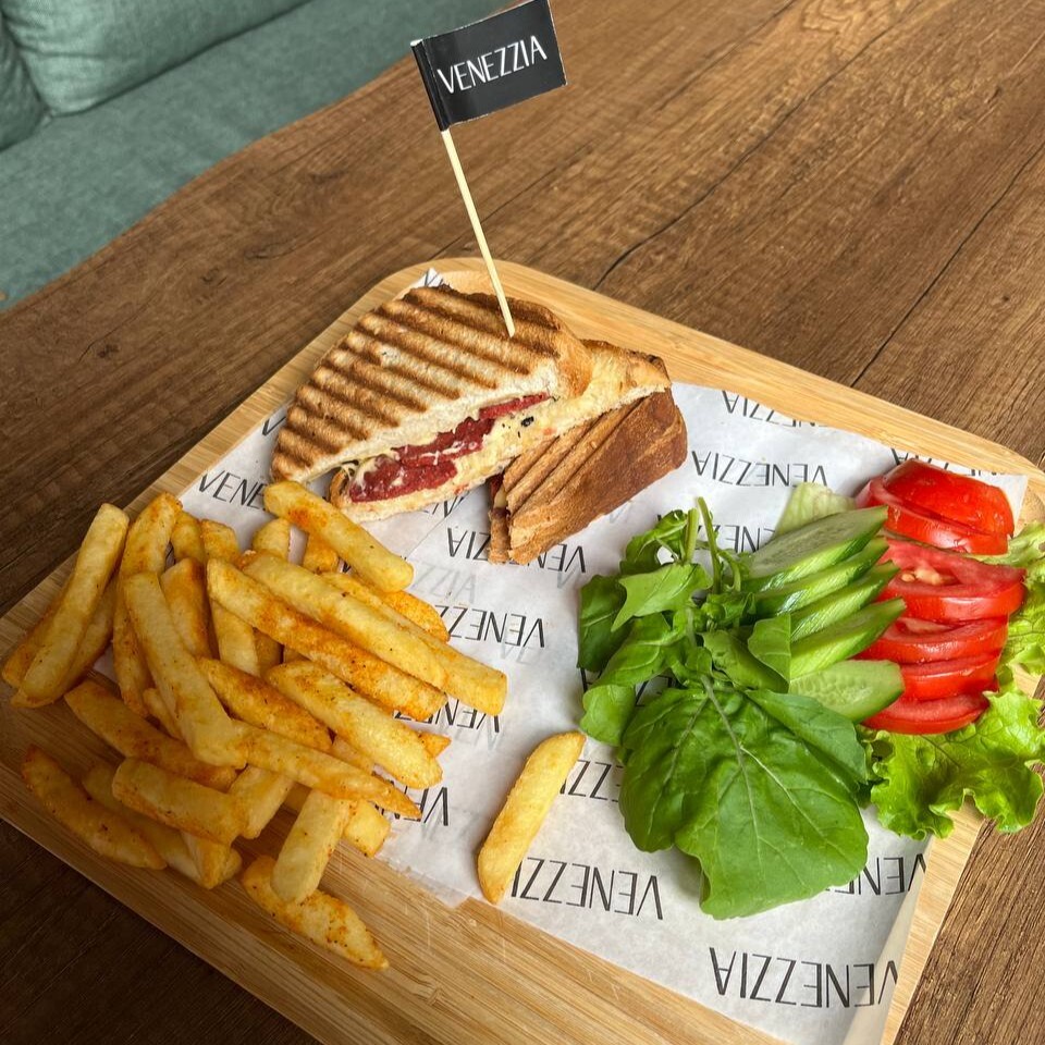 Karışık Tost