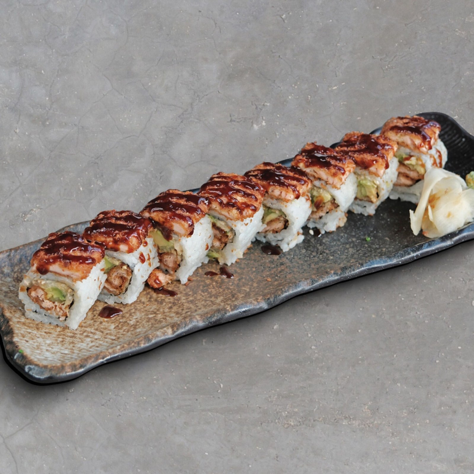 50 - Deep Fried Ext Salmon Maki (8 Adet)