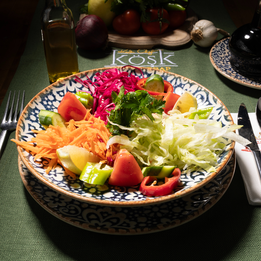 Mevsim Salata