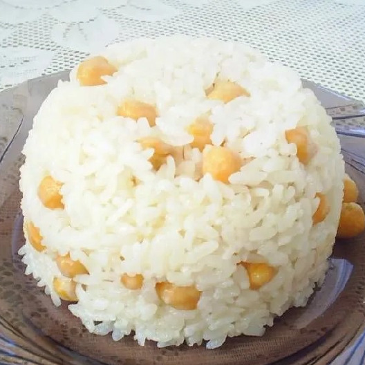 1.5 Porsiyon Nohutlu Pilav