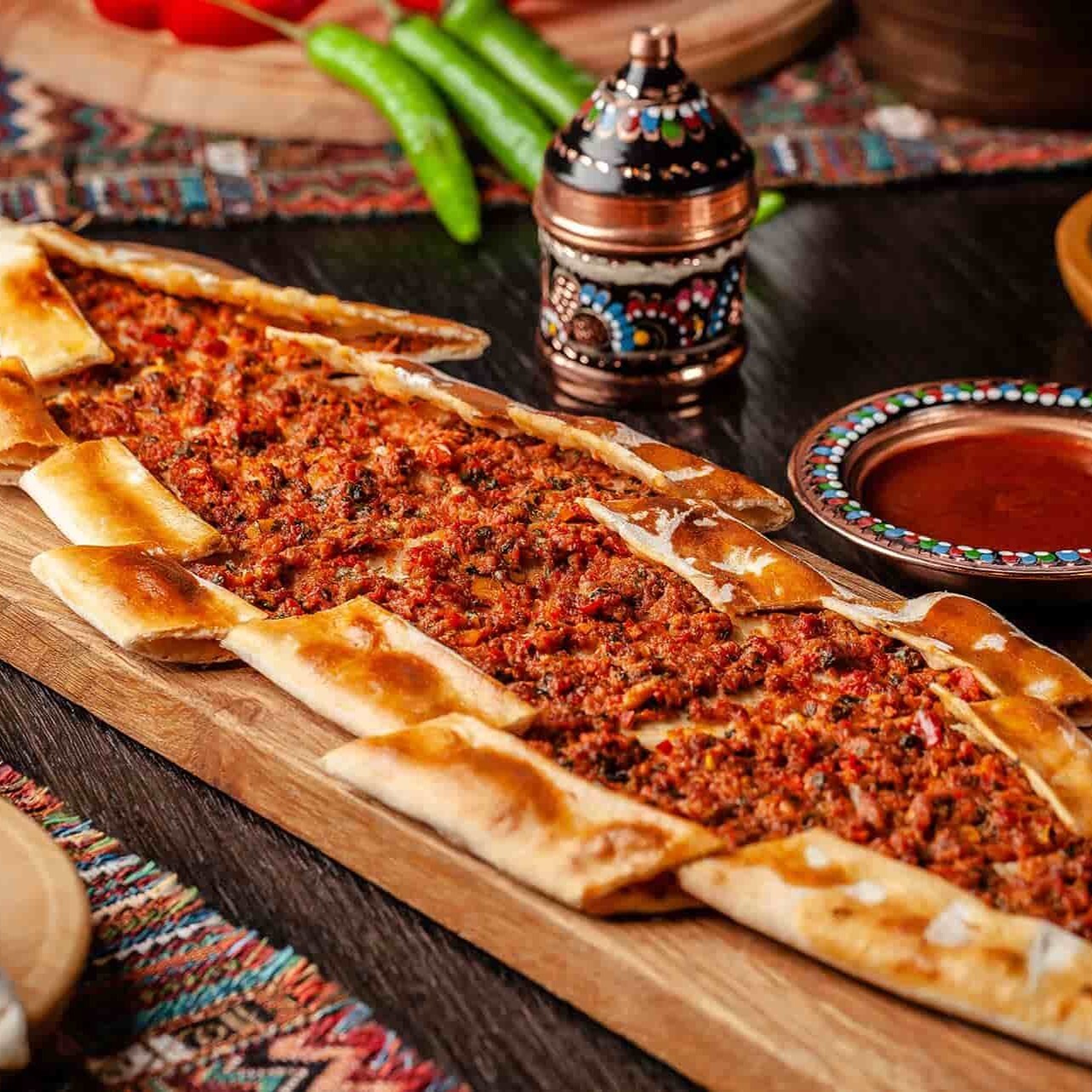 Kıymalı Pide