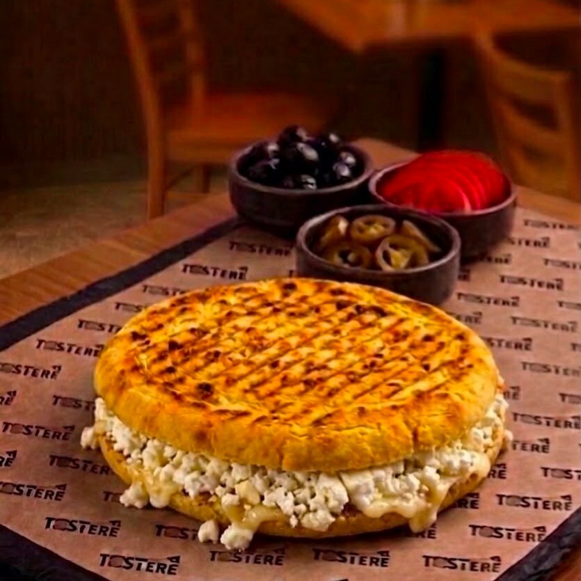Bazlama Beyaz Peynirli Tost