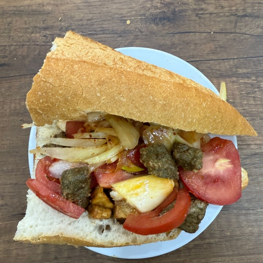Ekmek Arası Dana Ciğer + Ayran