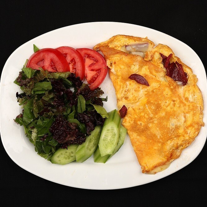 Sucuklu Omlet