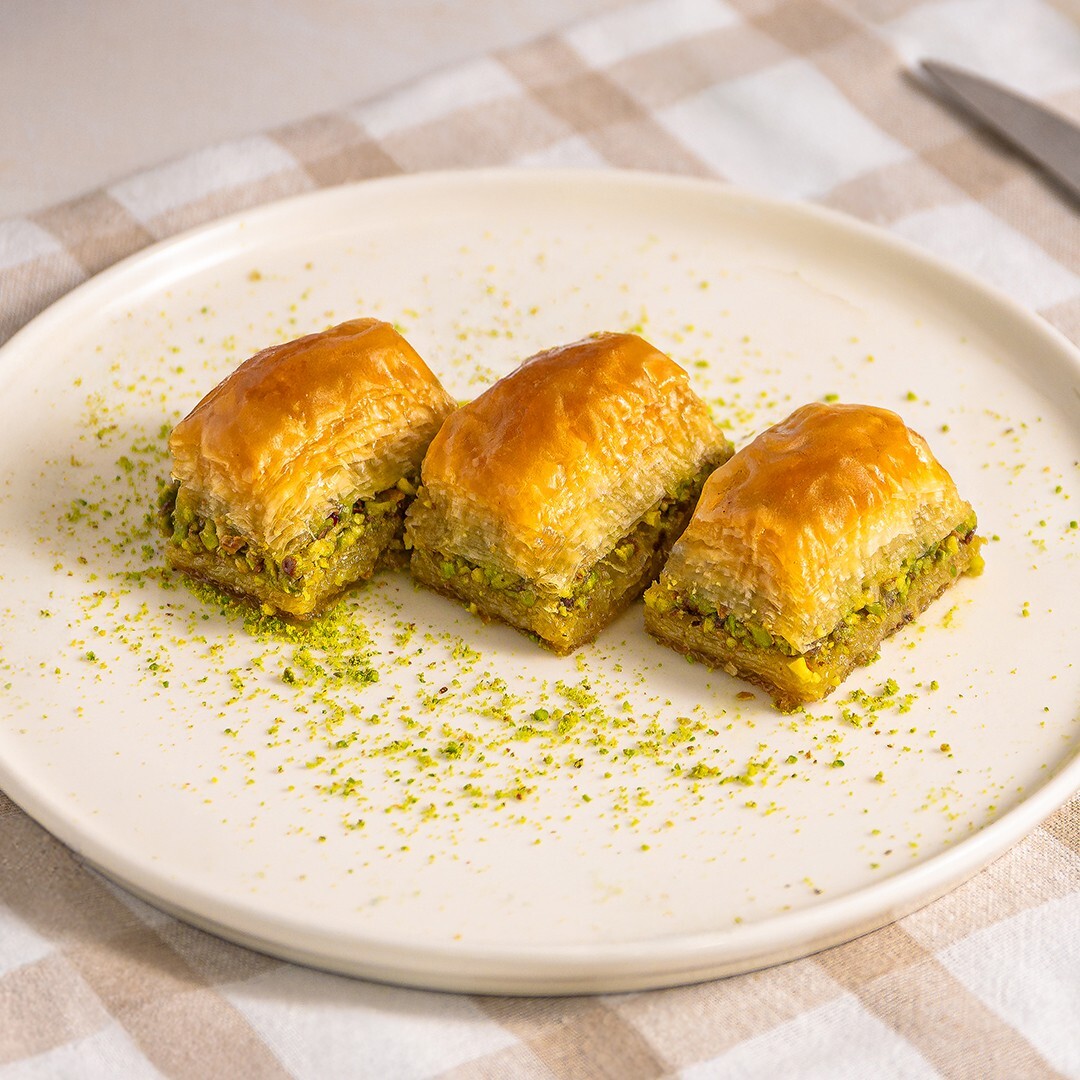 Normal Yağlı Fıstıklı Baklava