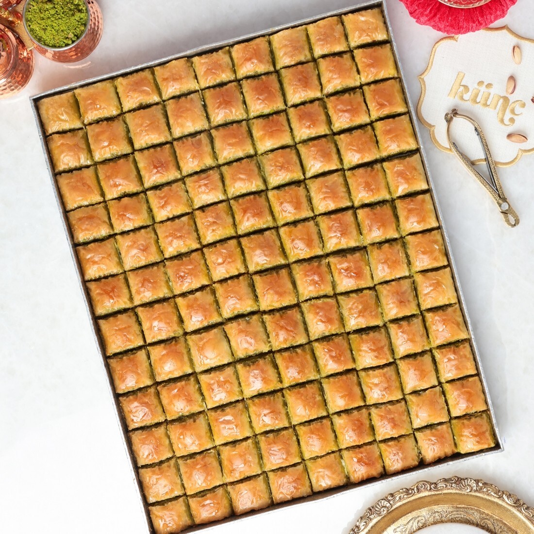 Tepsi Hacı Bekir Özel Fıstıklı Baklava