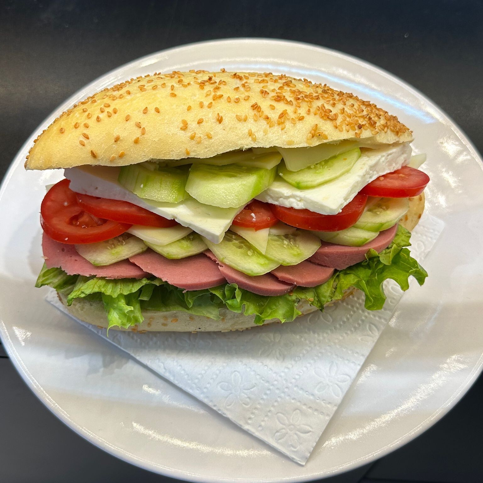 Sandviç ( Avokadolu)