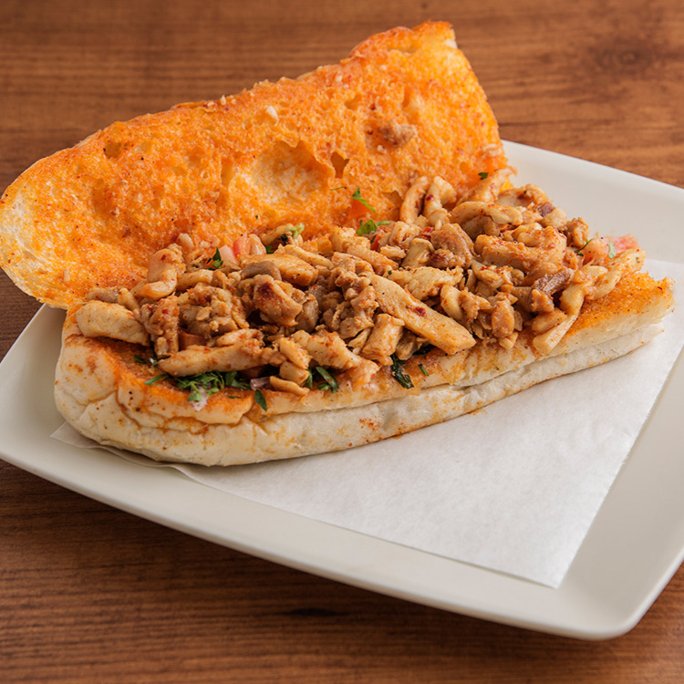 Somun Ekmek Arası Tavuk Tantuni