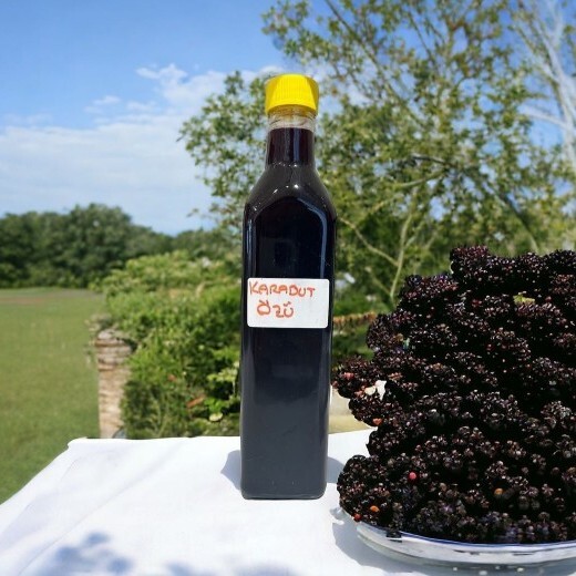 Ev Yapımı Karadut Özü (750 ml)