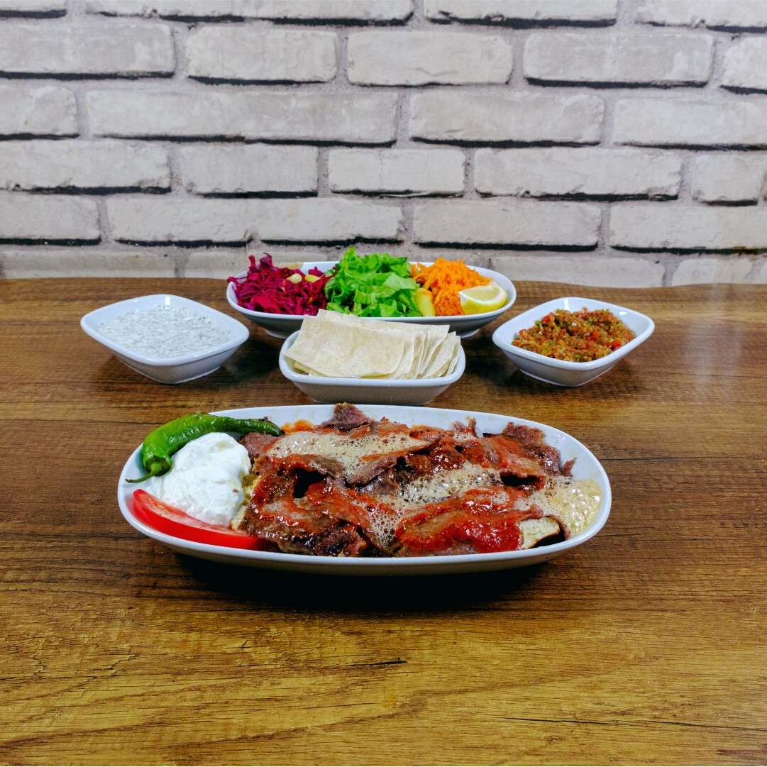 İskender Kebap (Yaprak Döner)