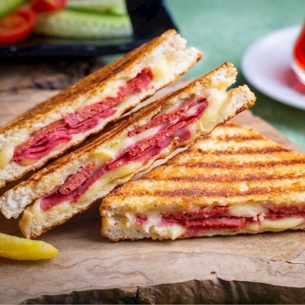 Karışık Tost