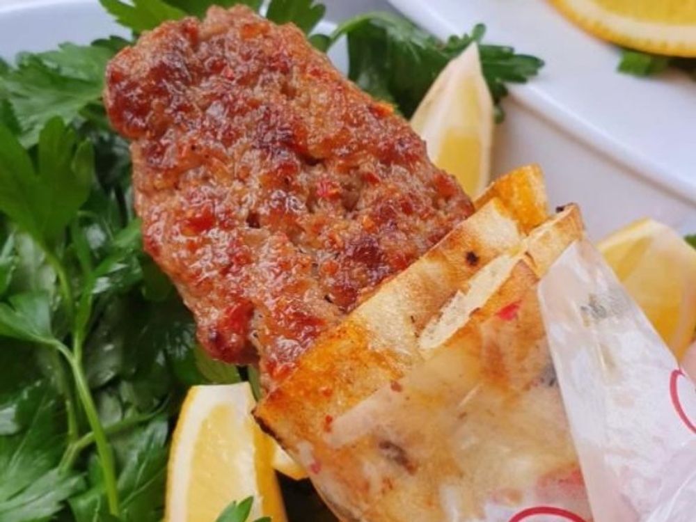 Adana Dili Dışarda Dürüm
