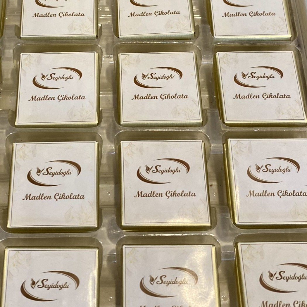 Çini Desen Kutu Madlen Çikolata(600 gr)