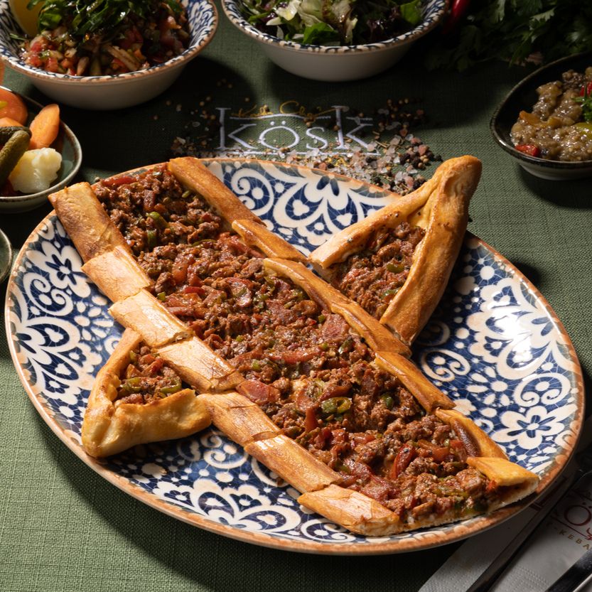 Kuşbaşılı Pide