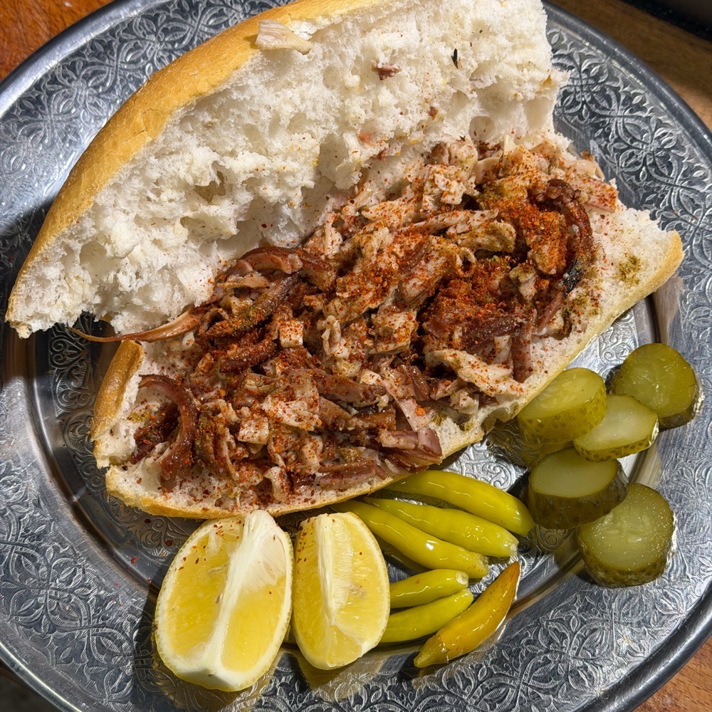 Yarım Ekmek Arası Kokoreç