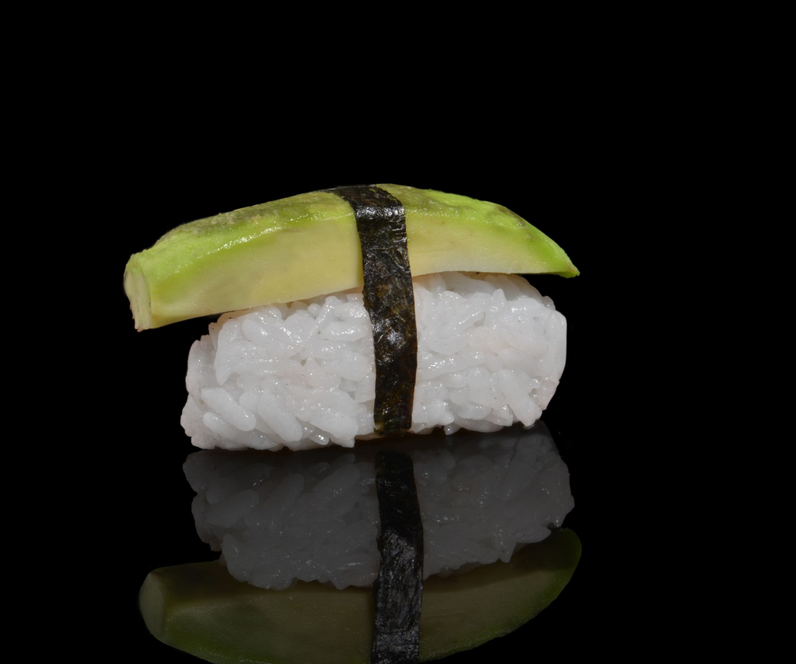 Avakado Nigiri (Adet)