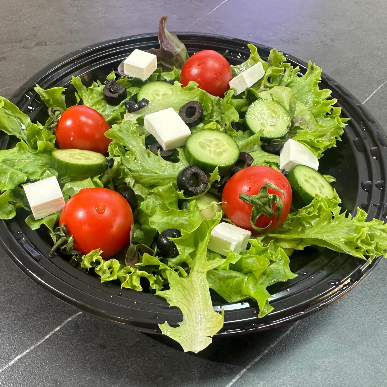 Akdeniz Salata