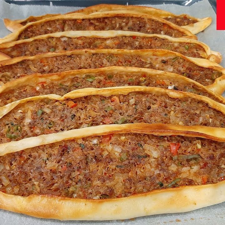 Kıymalı Pide