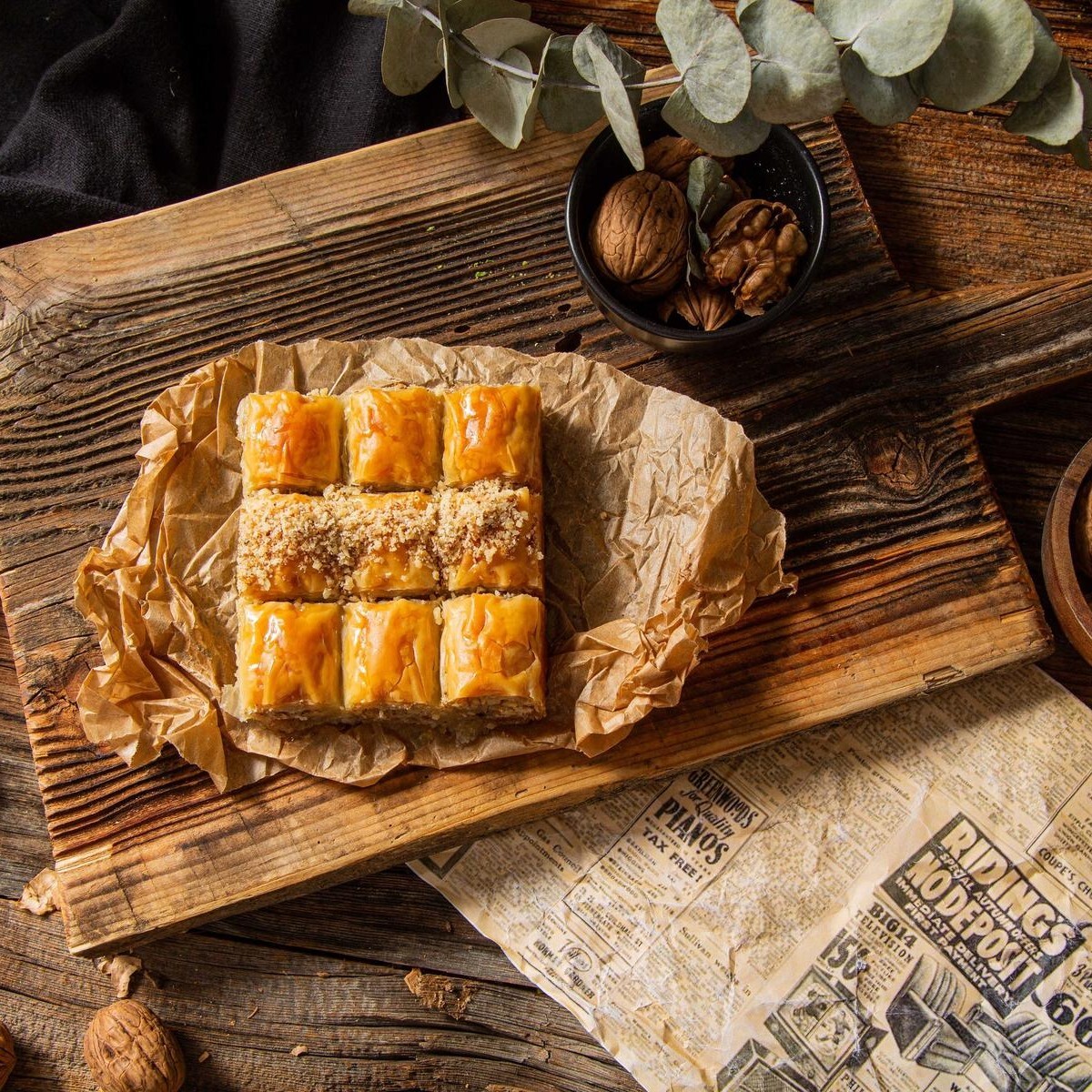 Special Cevizli Baklava (250gram)+Coca Cola