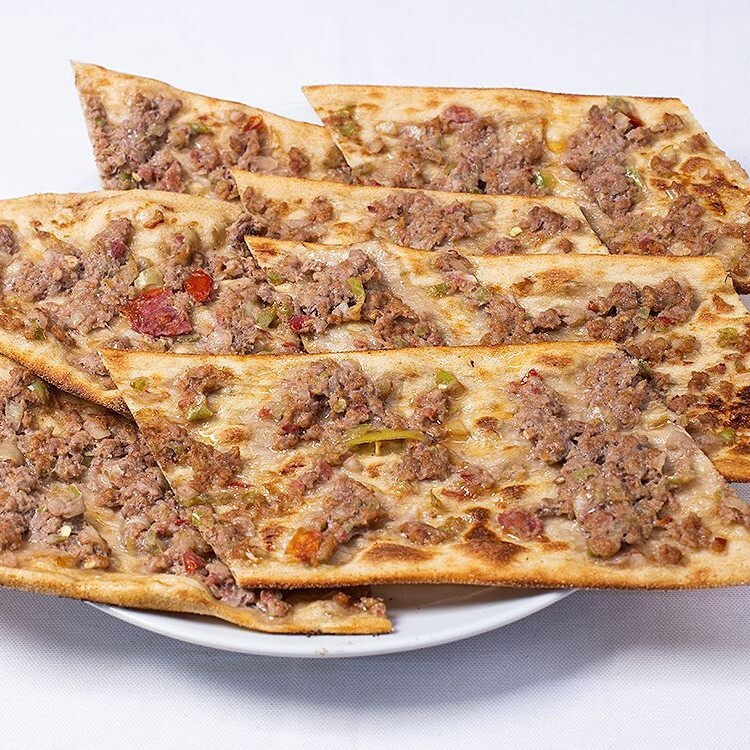 Metrelik Kuşbaşılı Etliekmek